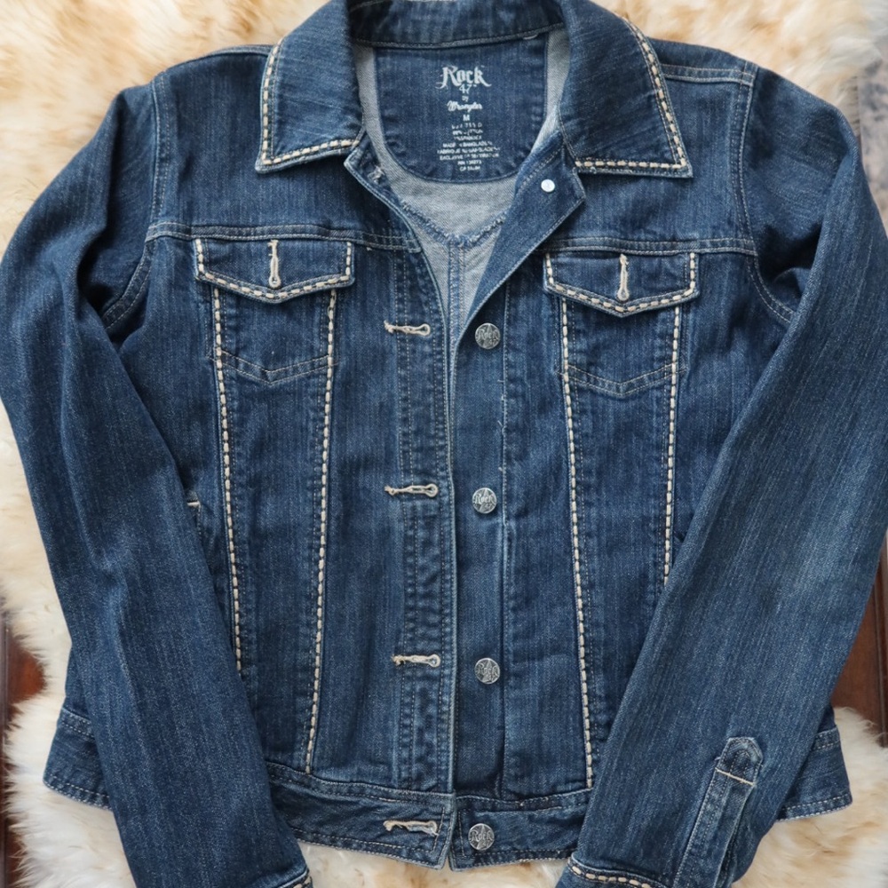 Wrangler Blue Jean Jacket Classic Trucker Style